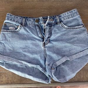 Billabong jean shorts